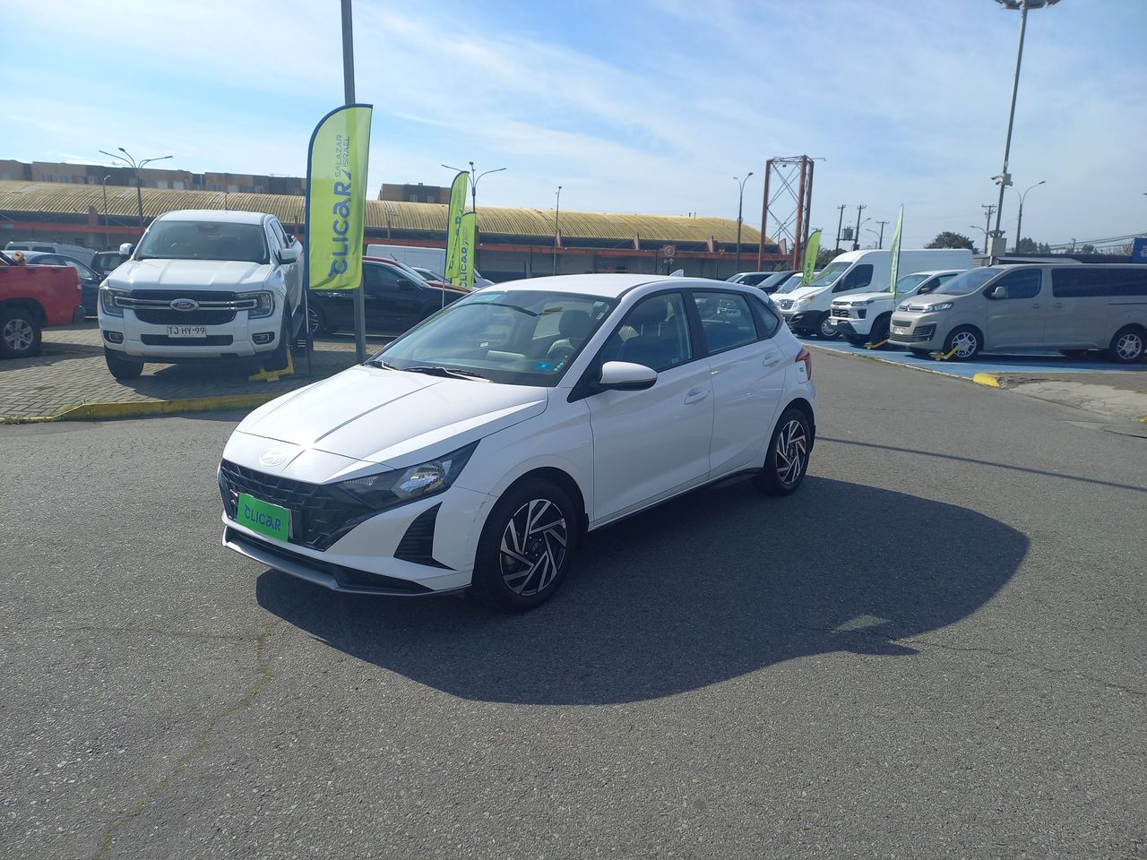 HYUNDAI - 3