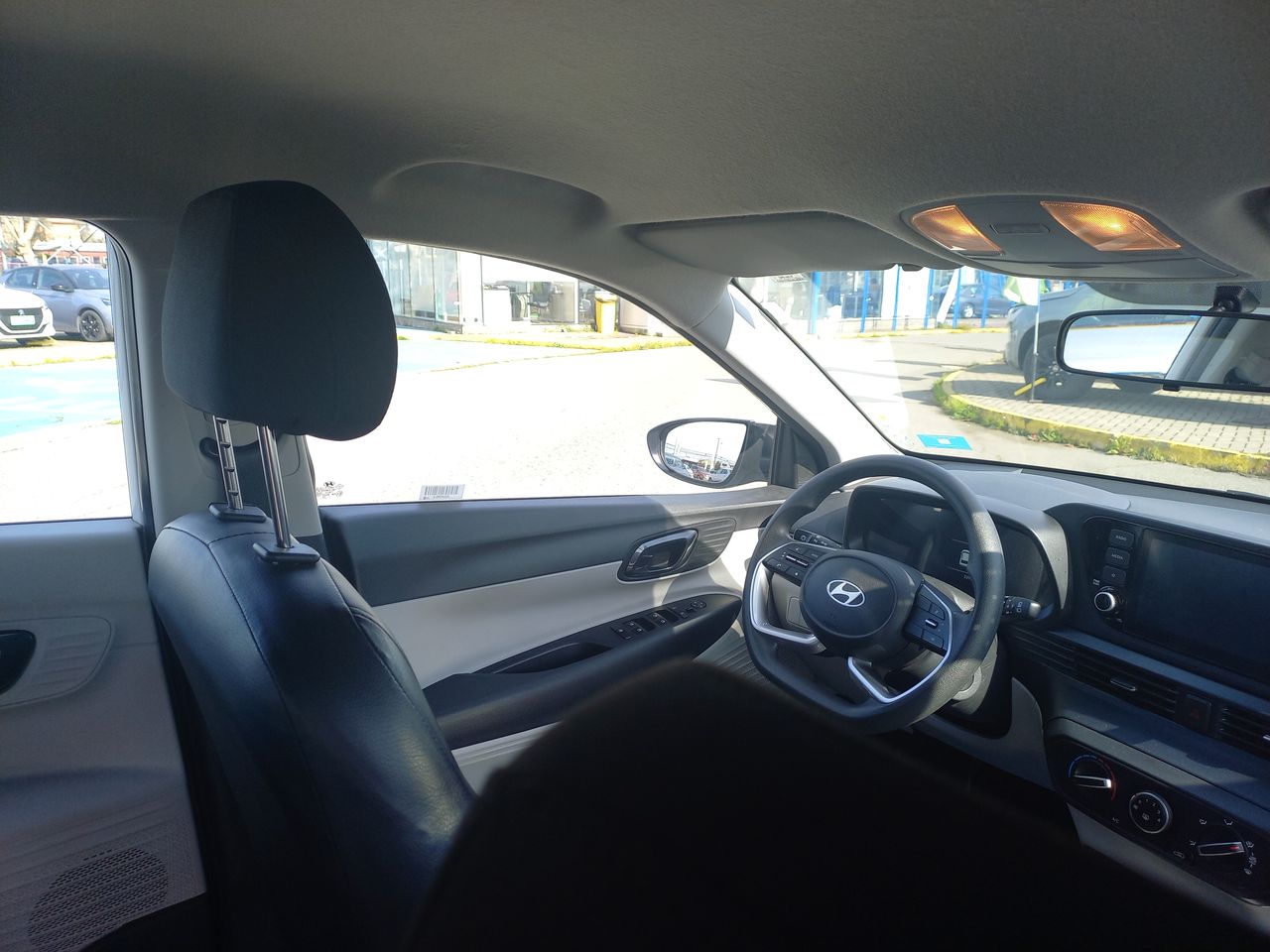 HYUNDAI - 15