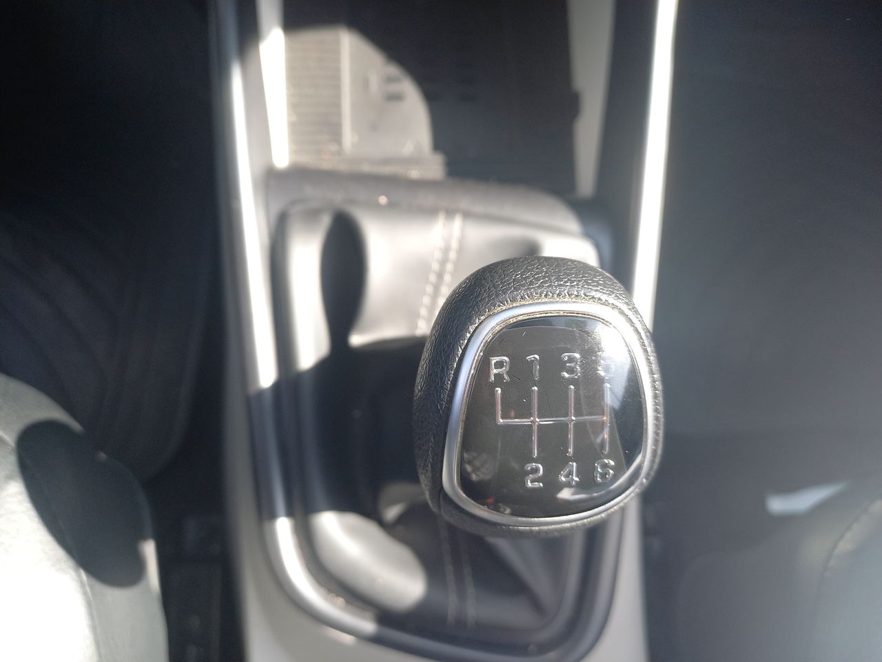 HYUNDAI - 29