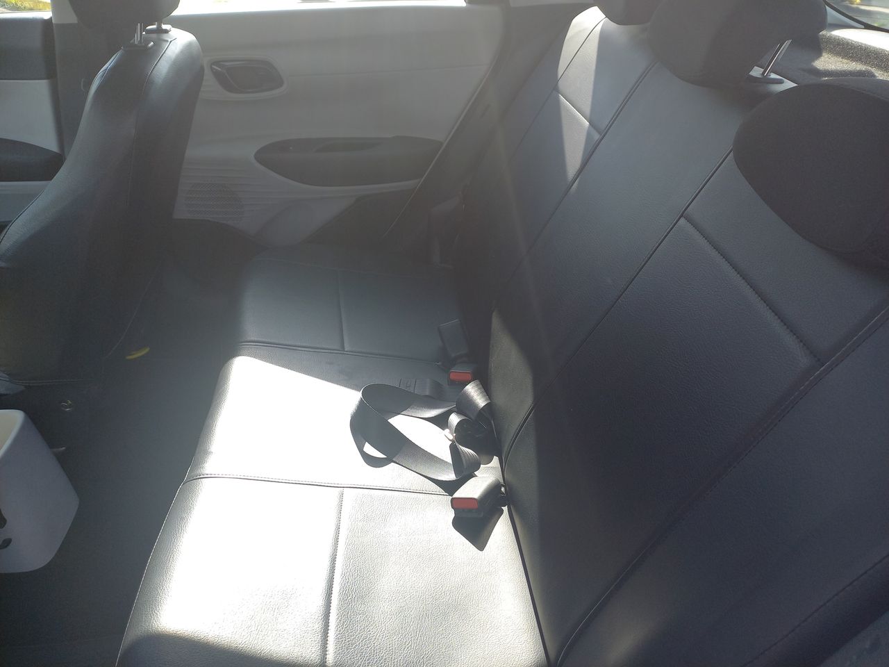 HYUNDAI - 13