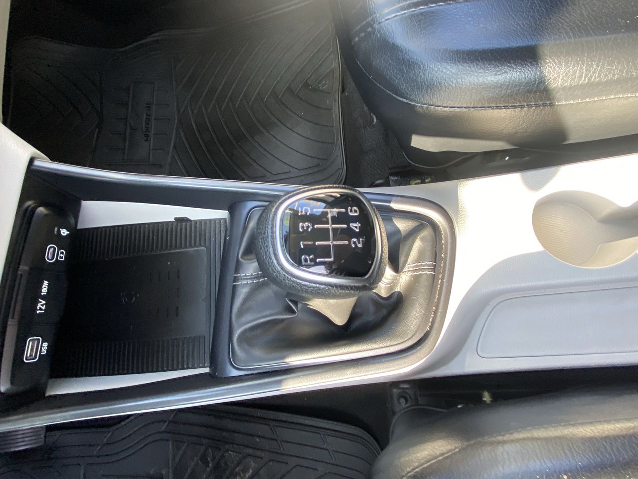 HYUNDAI - 29