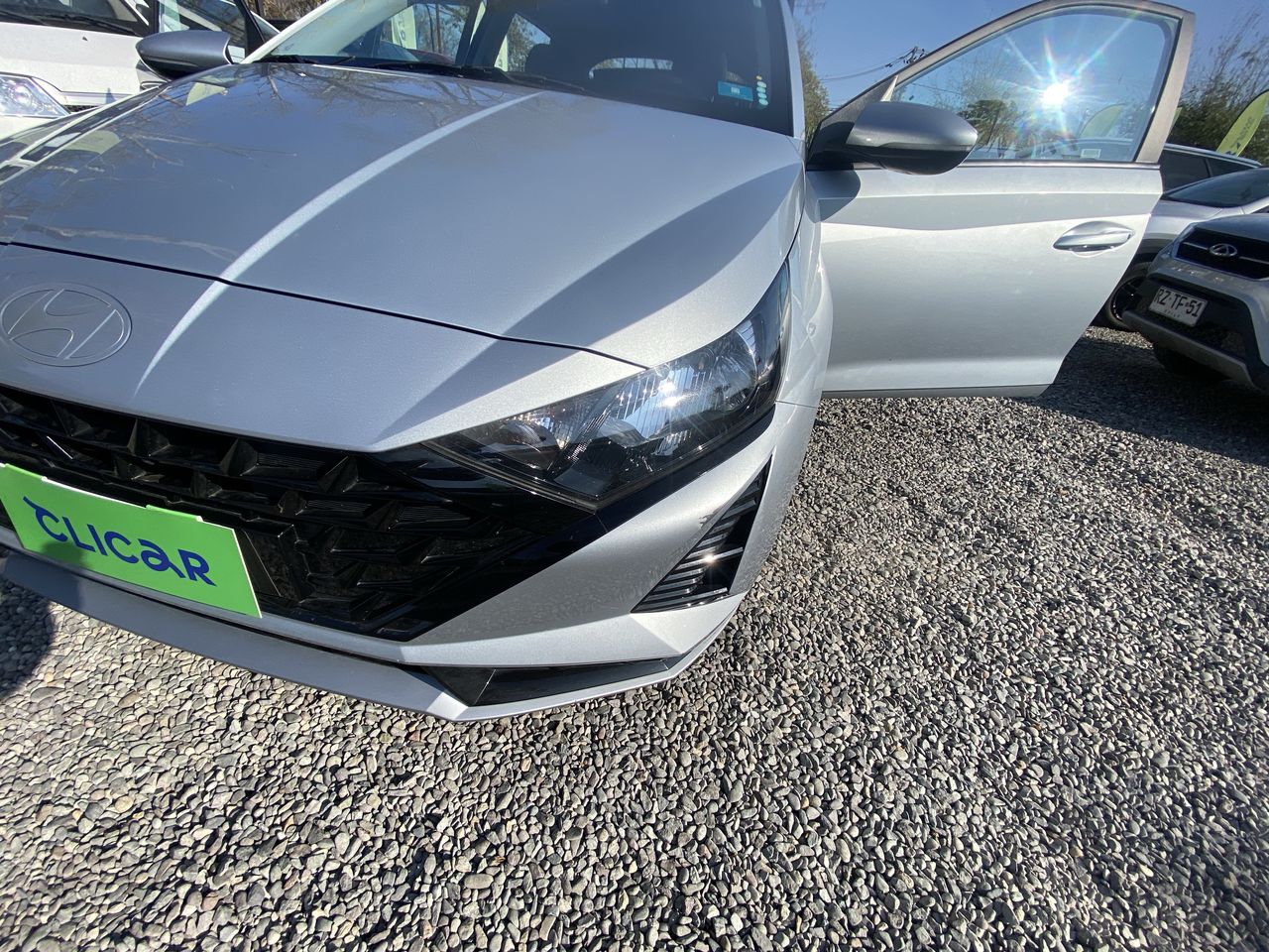 HYUNDAI - 19