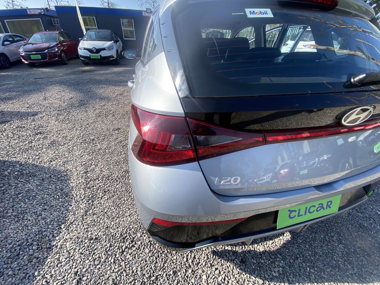 HYUNDAI - 20