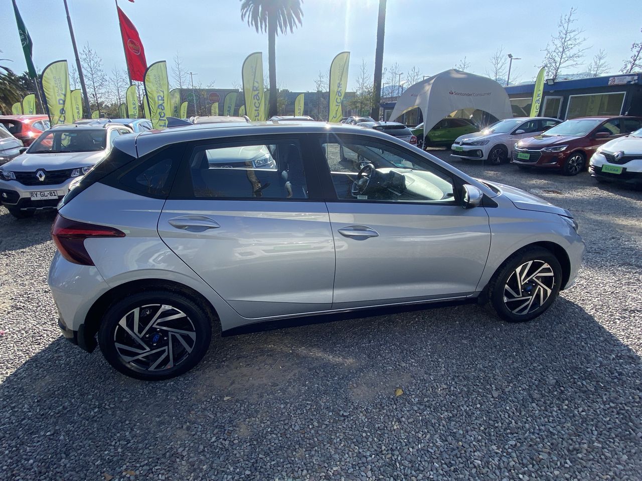 HYUNDAI - 8