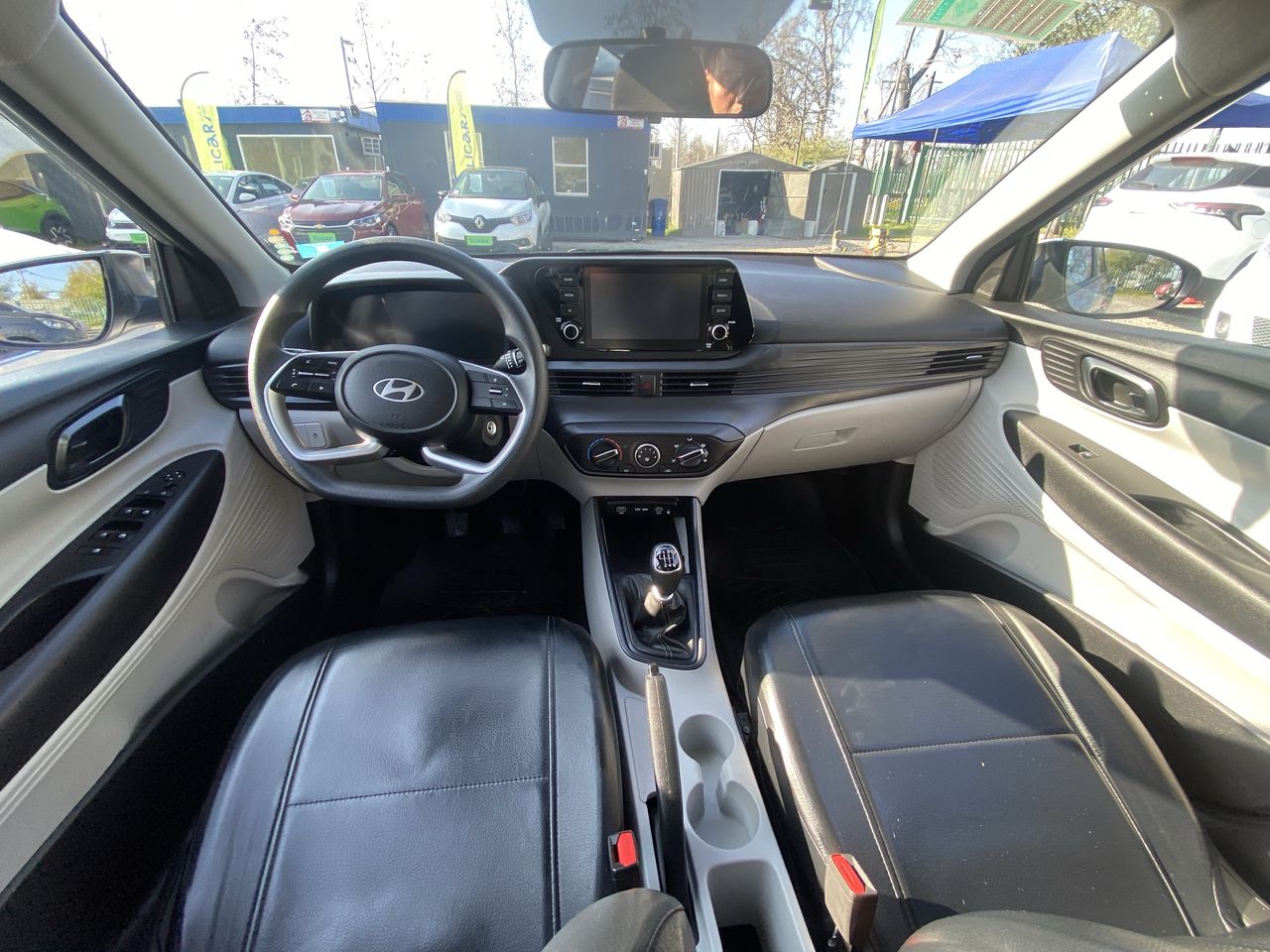HYUNDAI - 9