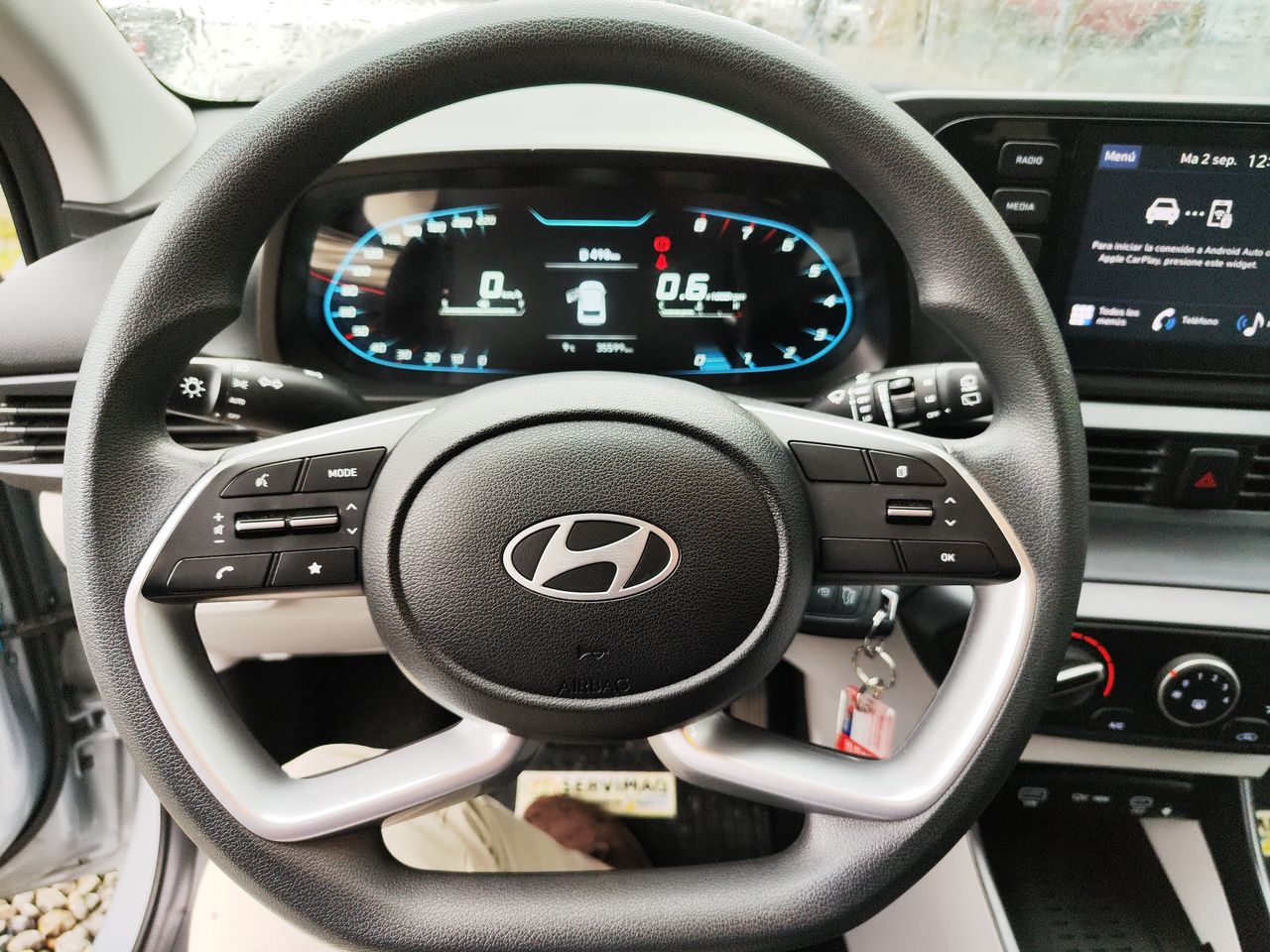 HYUNDAI - 20