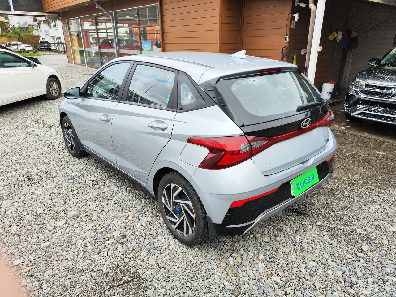 HYUNDAI - 5