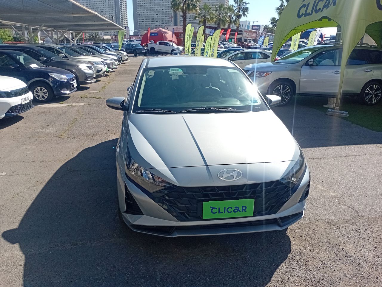 HYUNDAI - 2