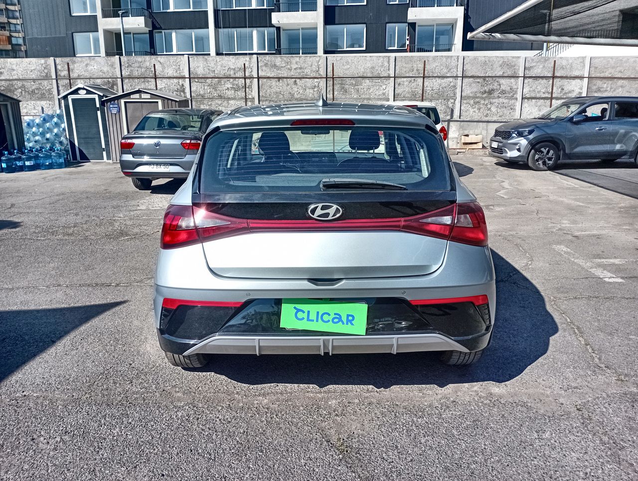 HYUNDAI - 6