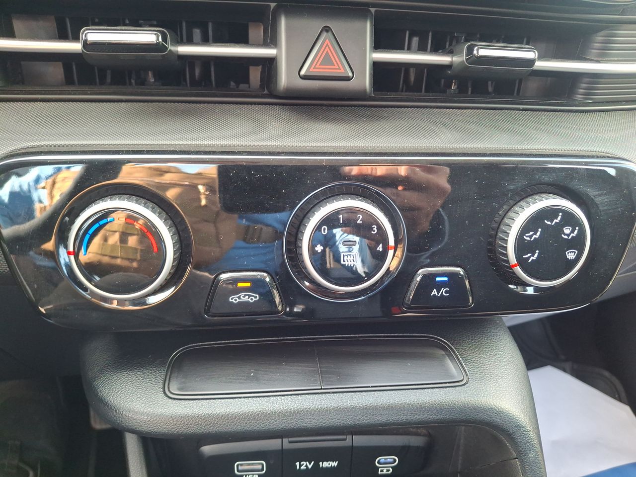 HYUNDAI - 28