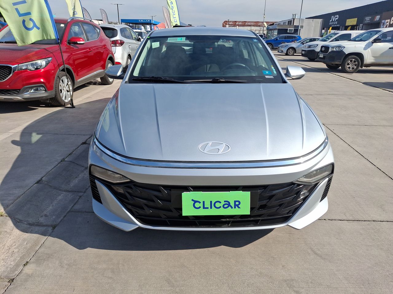 HYUNDAI - 2