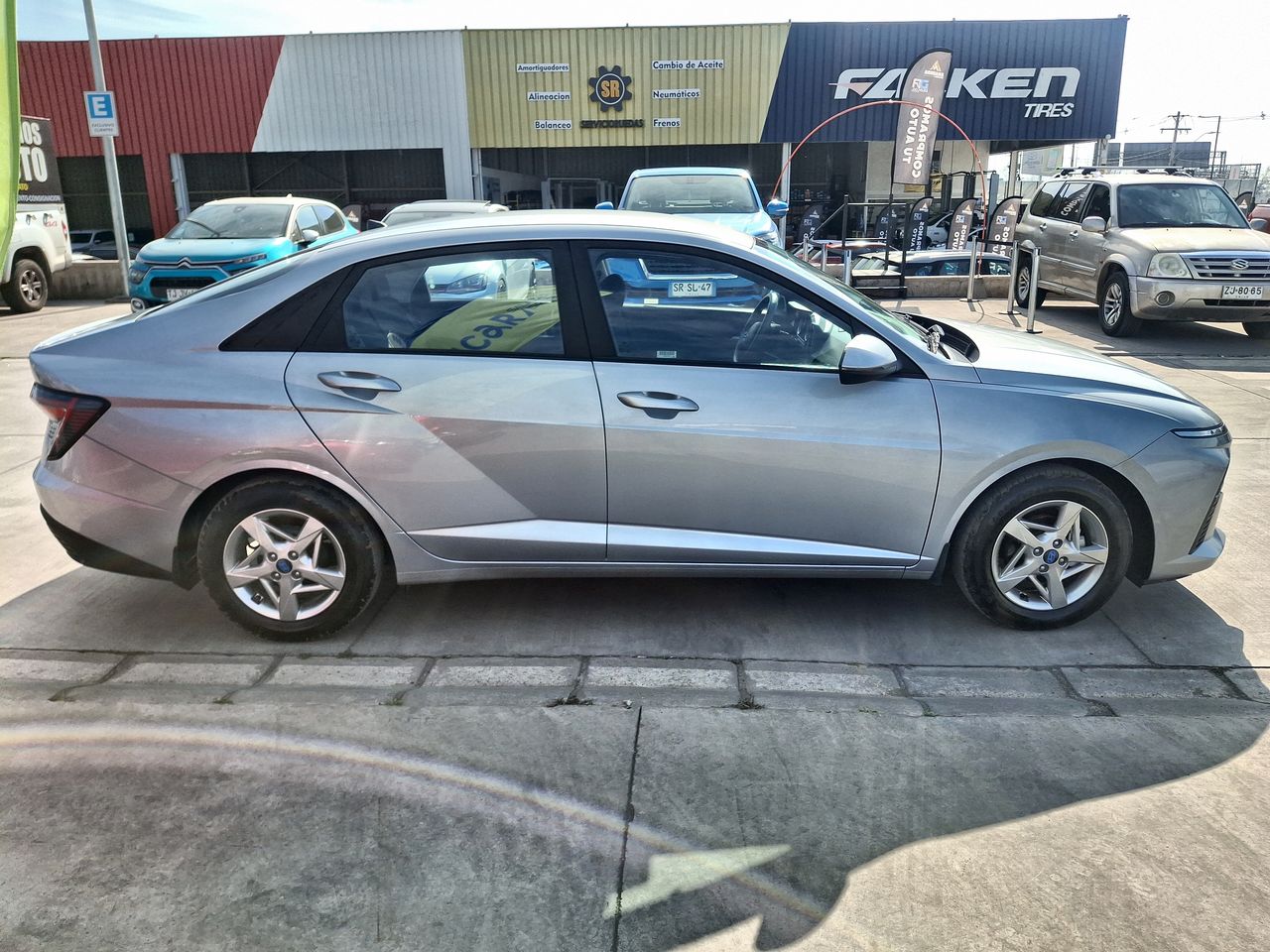 HYUNDAI - 8