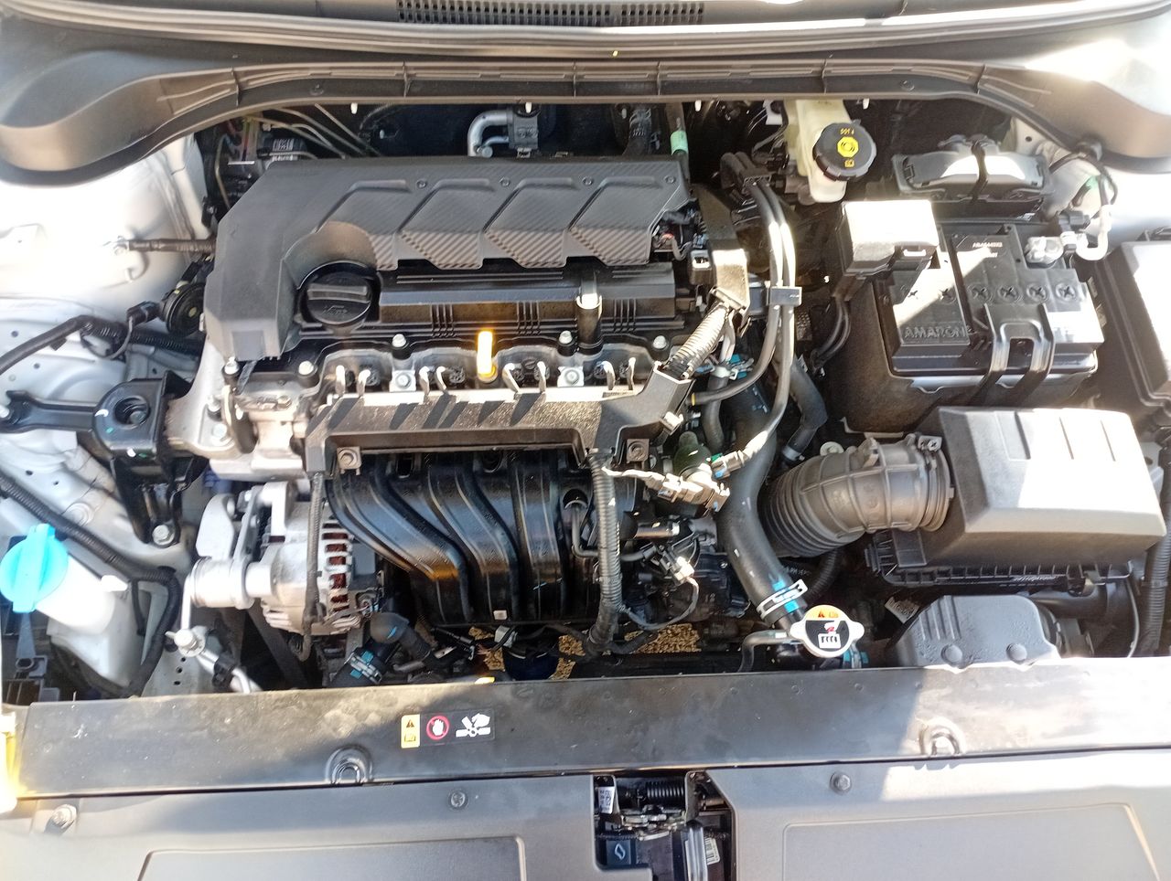 HYUNDAI - 18