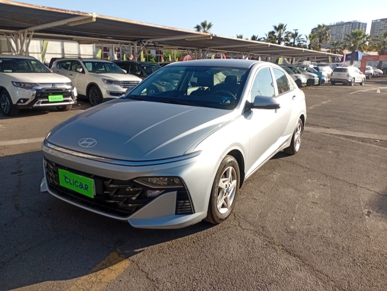 HYUNDAI - 3