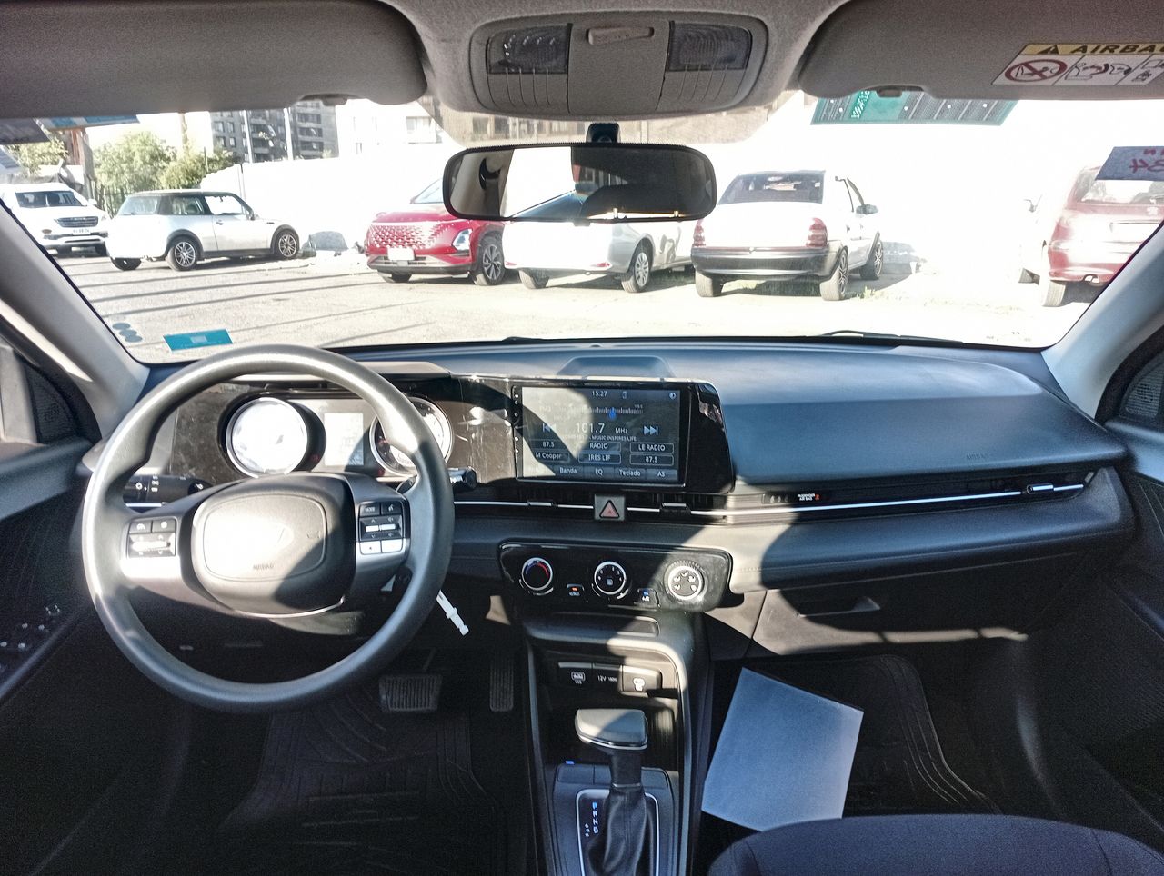 HYUNDAI - 9
