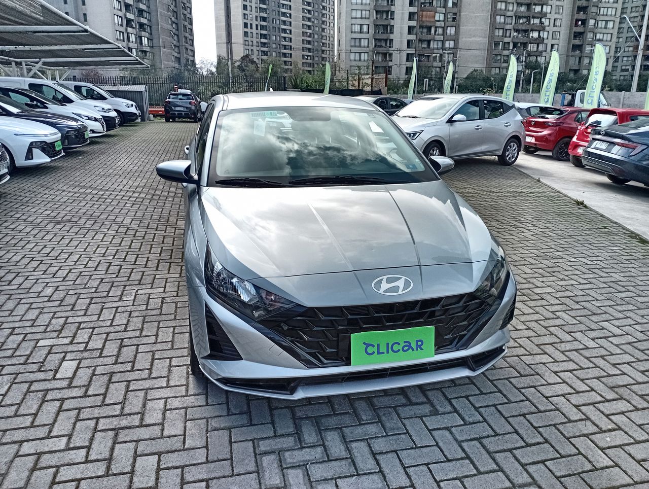 HYUNDAI - 2