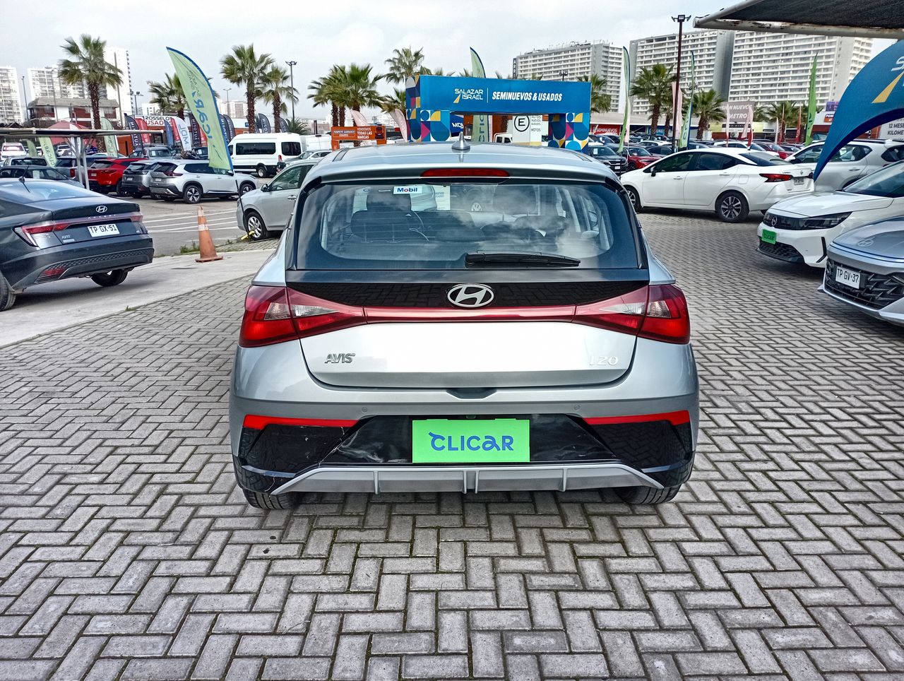 HYUNDAI - 6