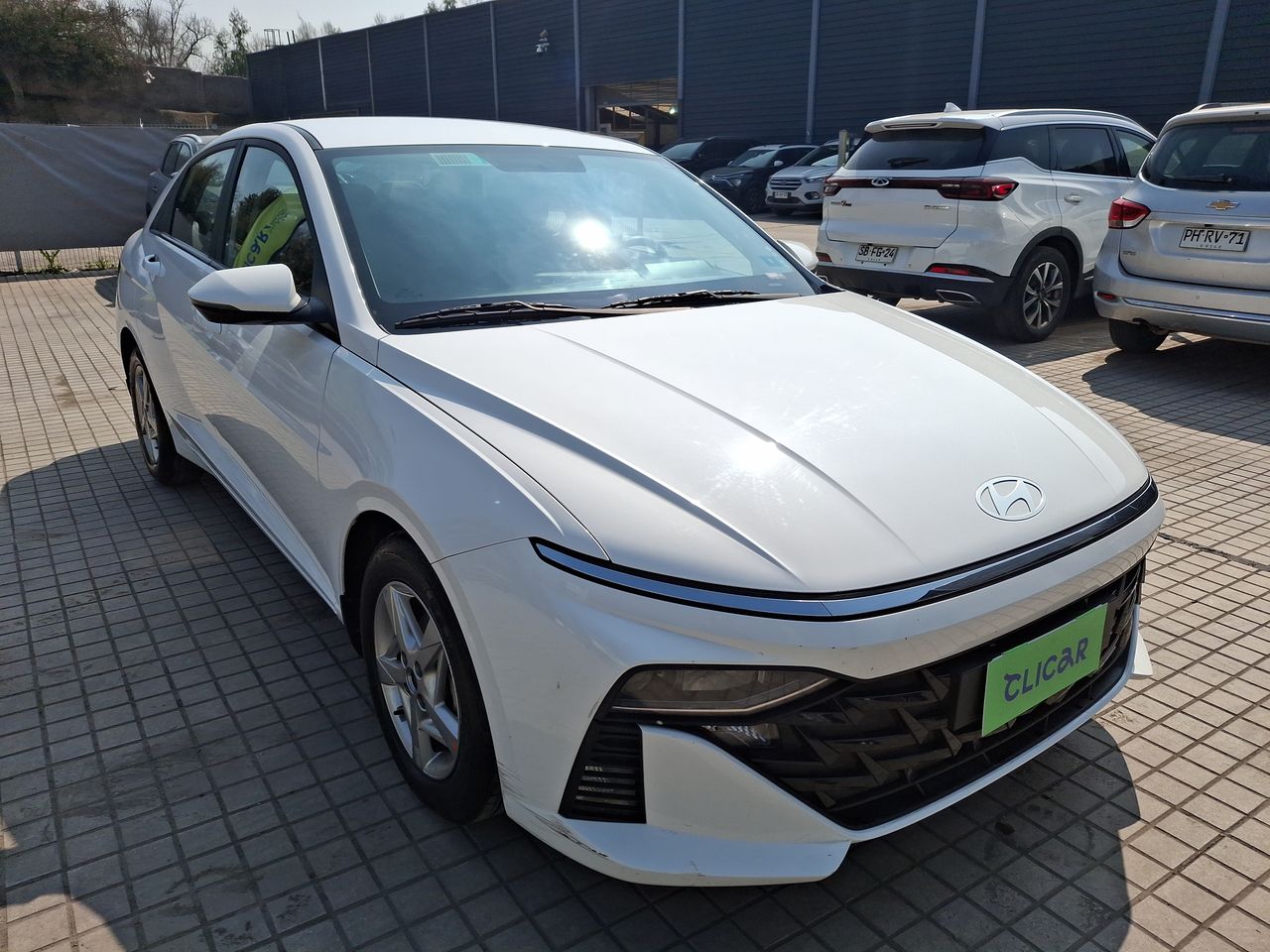 HYUNDAI - 1