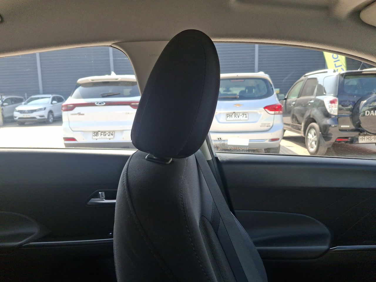 HYUNDAI - 15