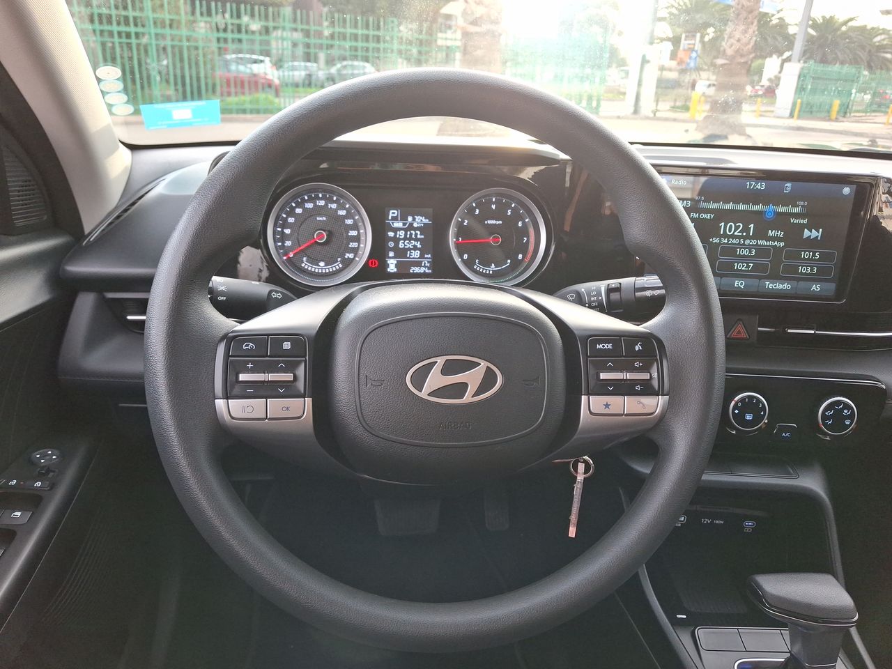 HYUNDAI - 26