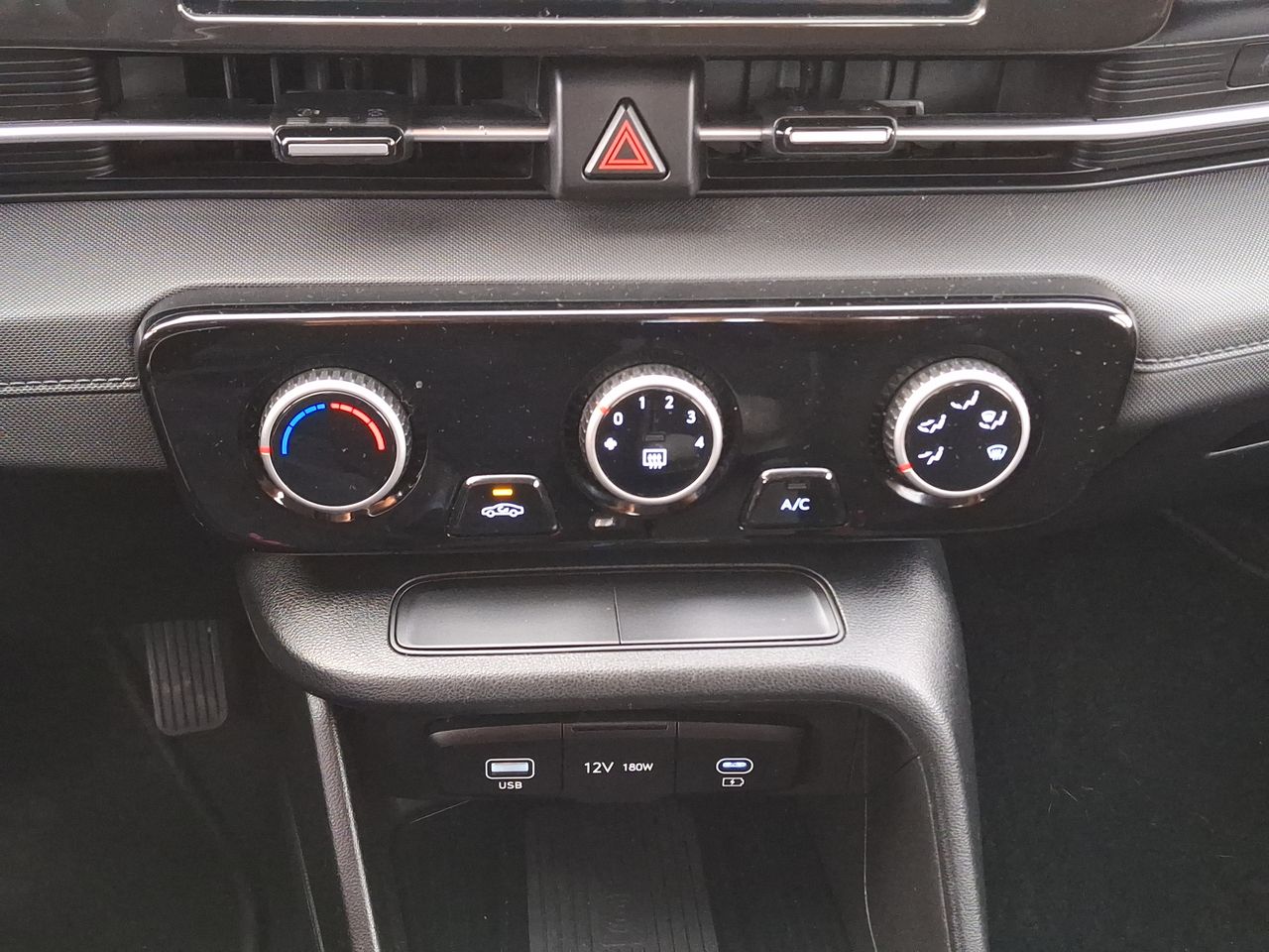 HYUNDAI - 31
