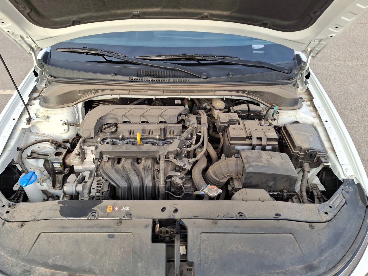 HYUNDAI - 18