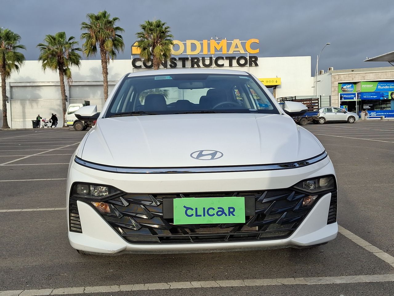 HYUNDAI - 2