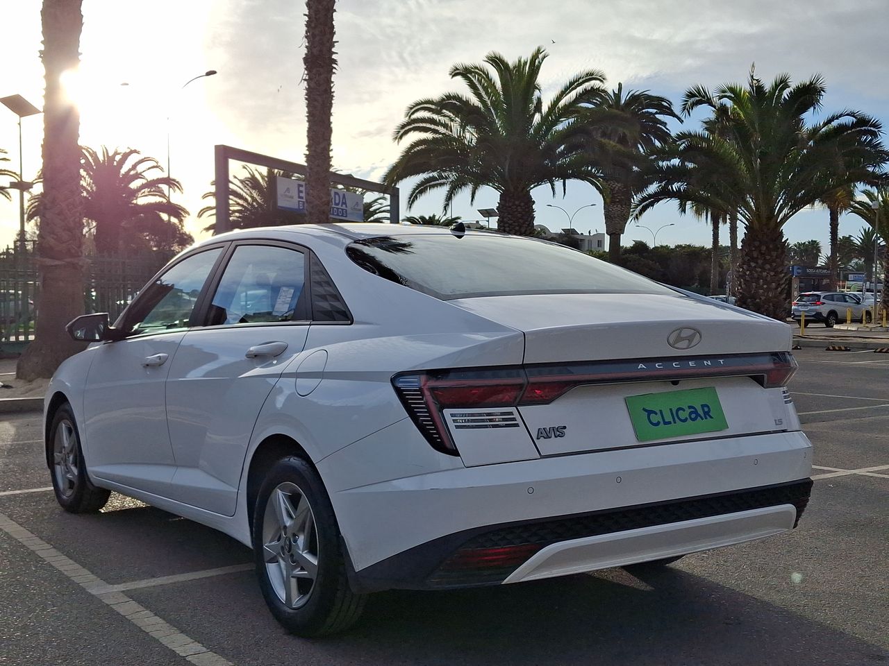 HYUNDAI - 5