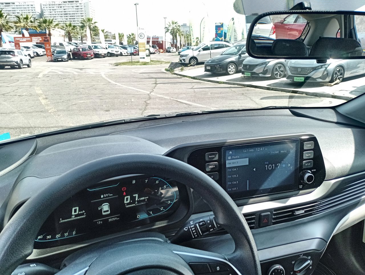 HYUNDAI - 33