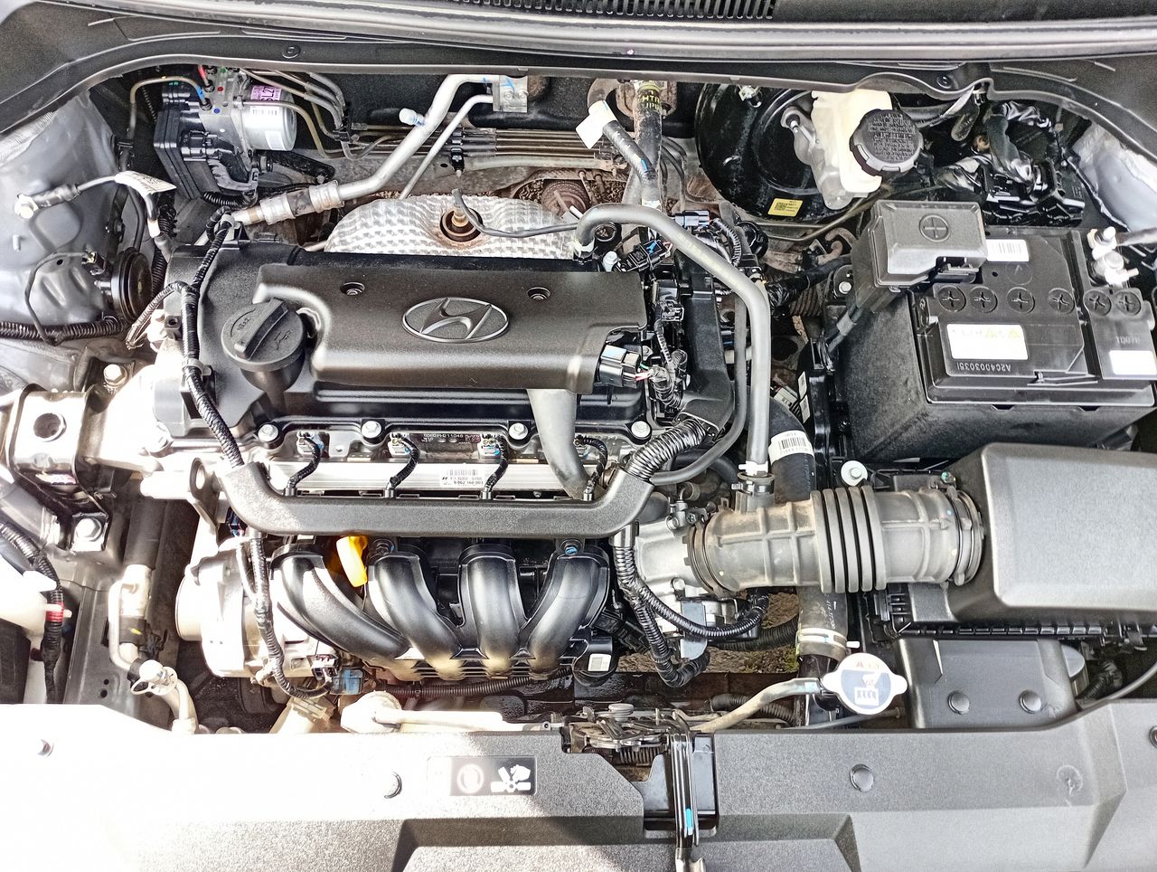 HYUNDAI - 18