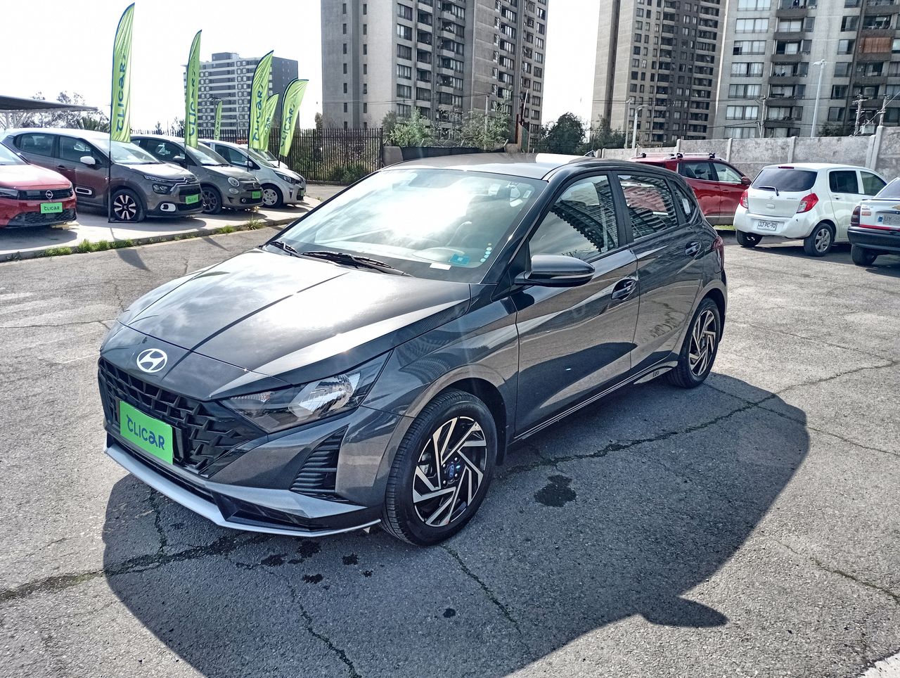 HYUNDAI - 3