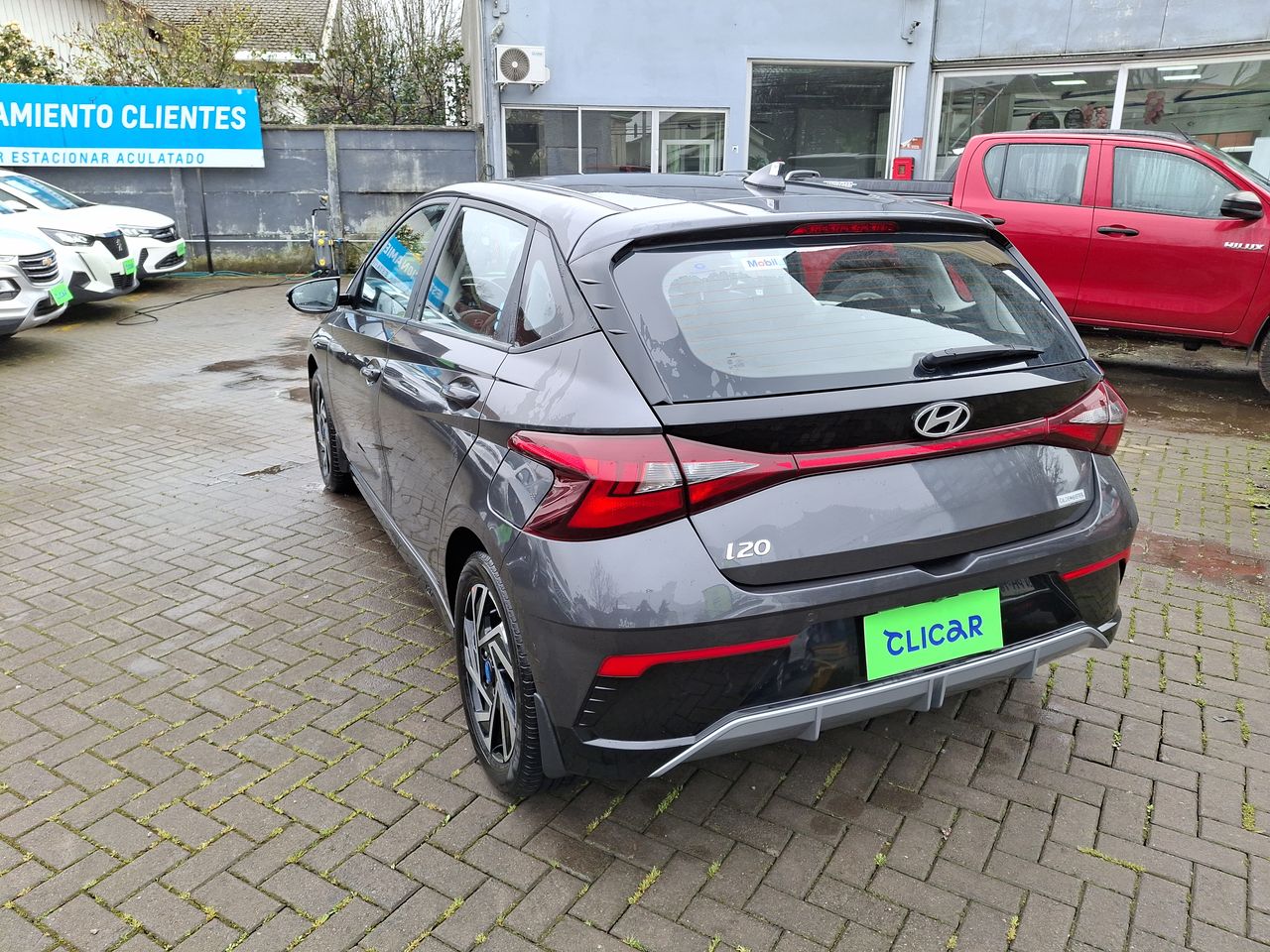 HYUNDAI - 5