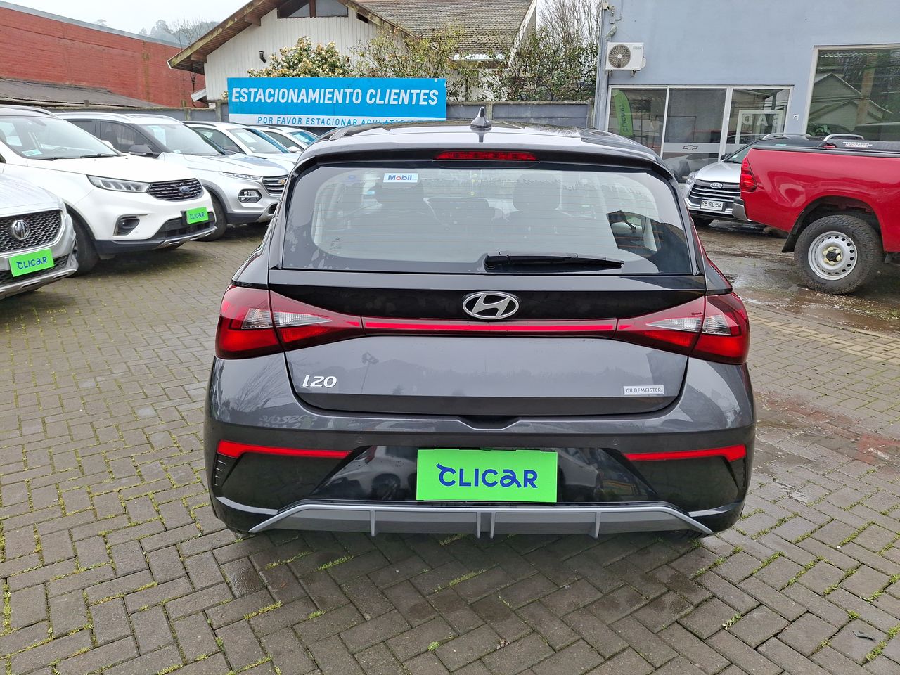 HYUNDAI - 6