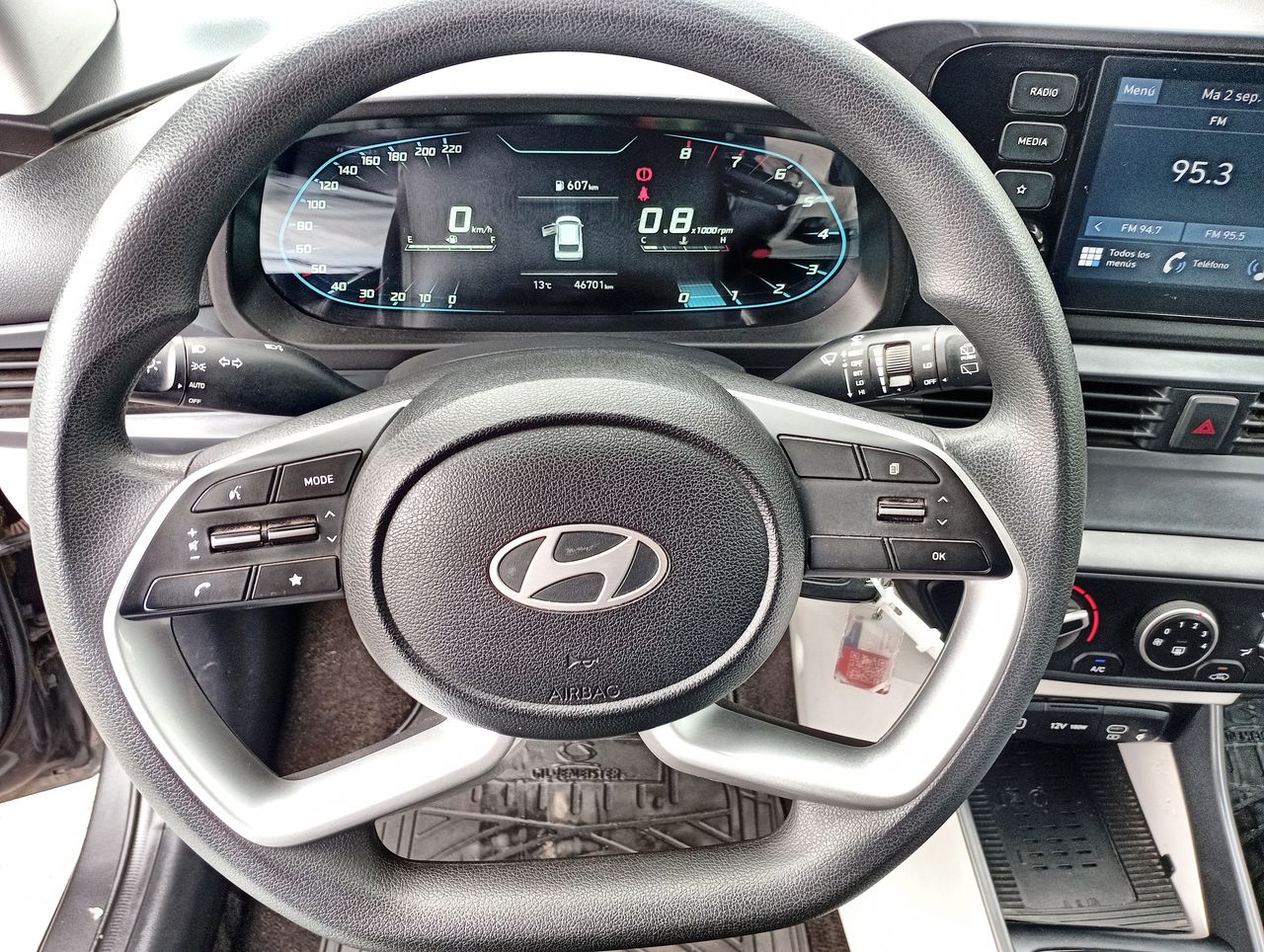 HYUNDAI - 26