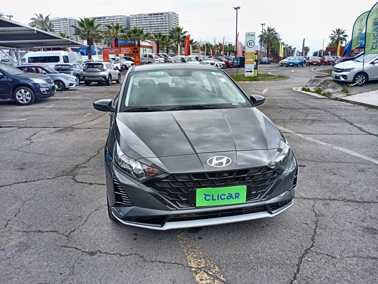 HYUNDAI - 2