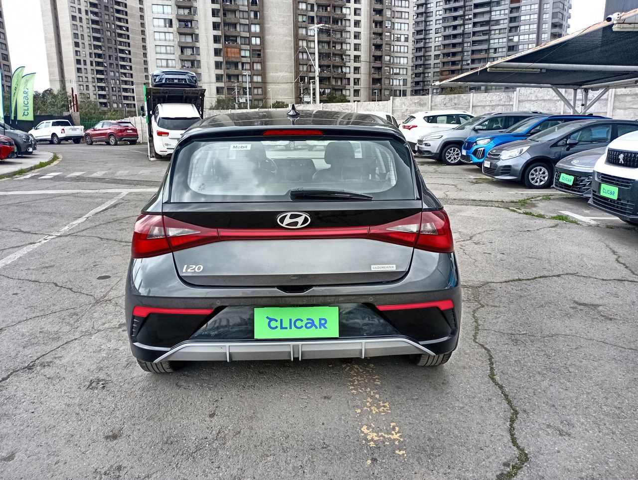 HYUNDAI - 6