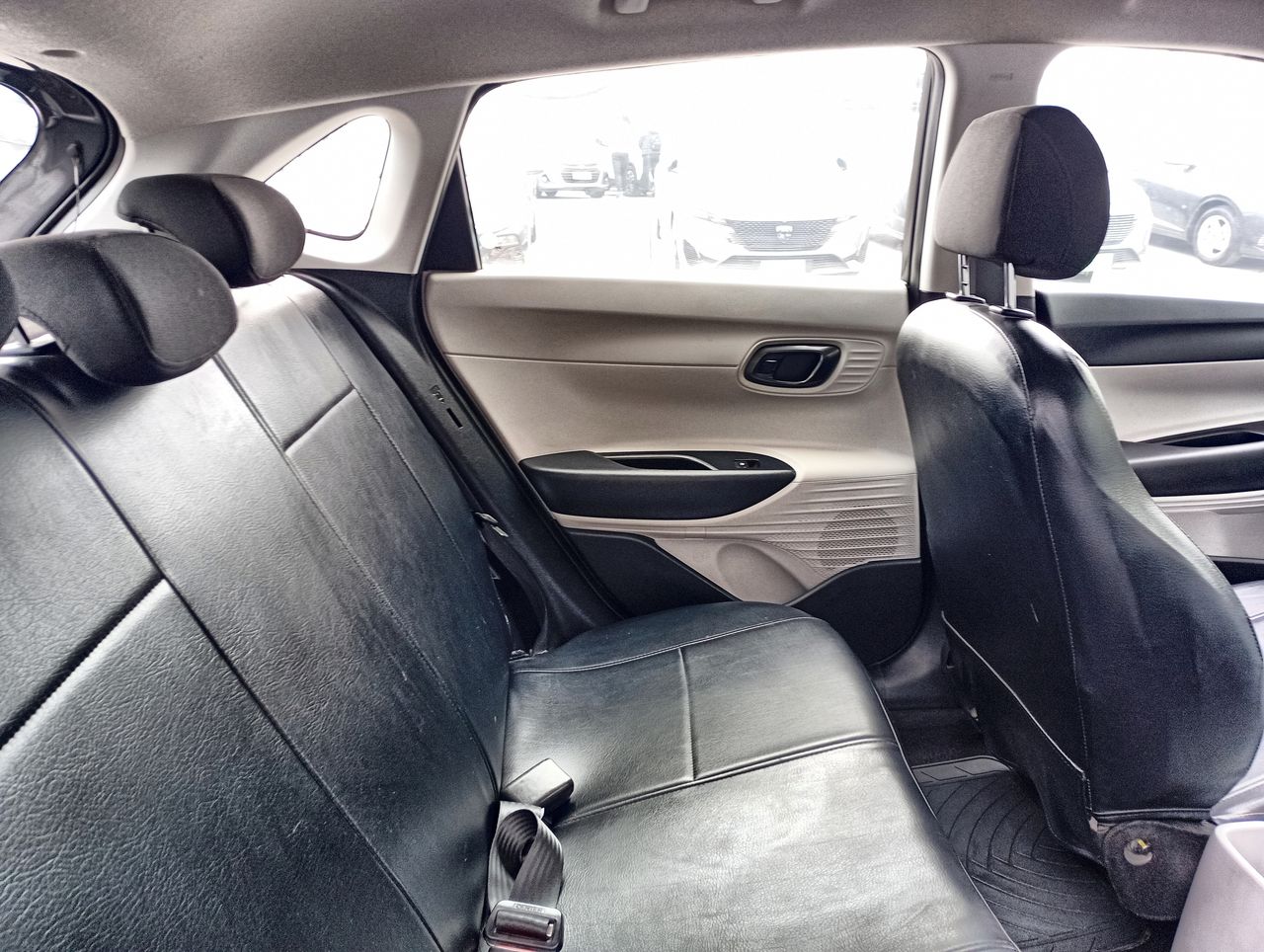 HYUNDAI - 14