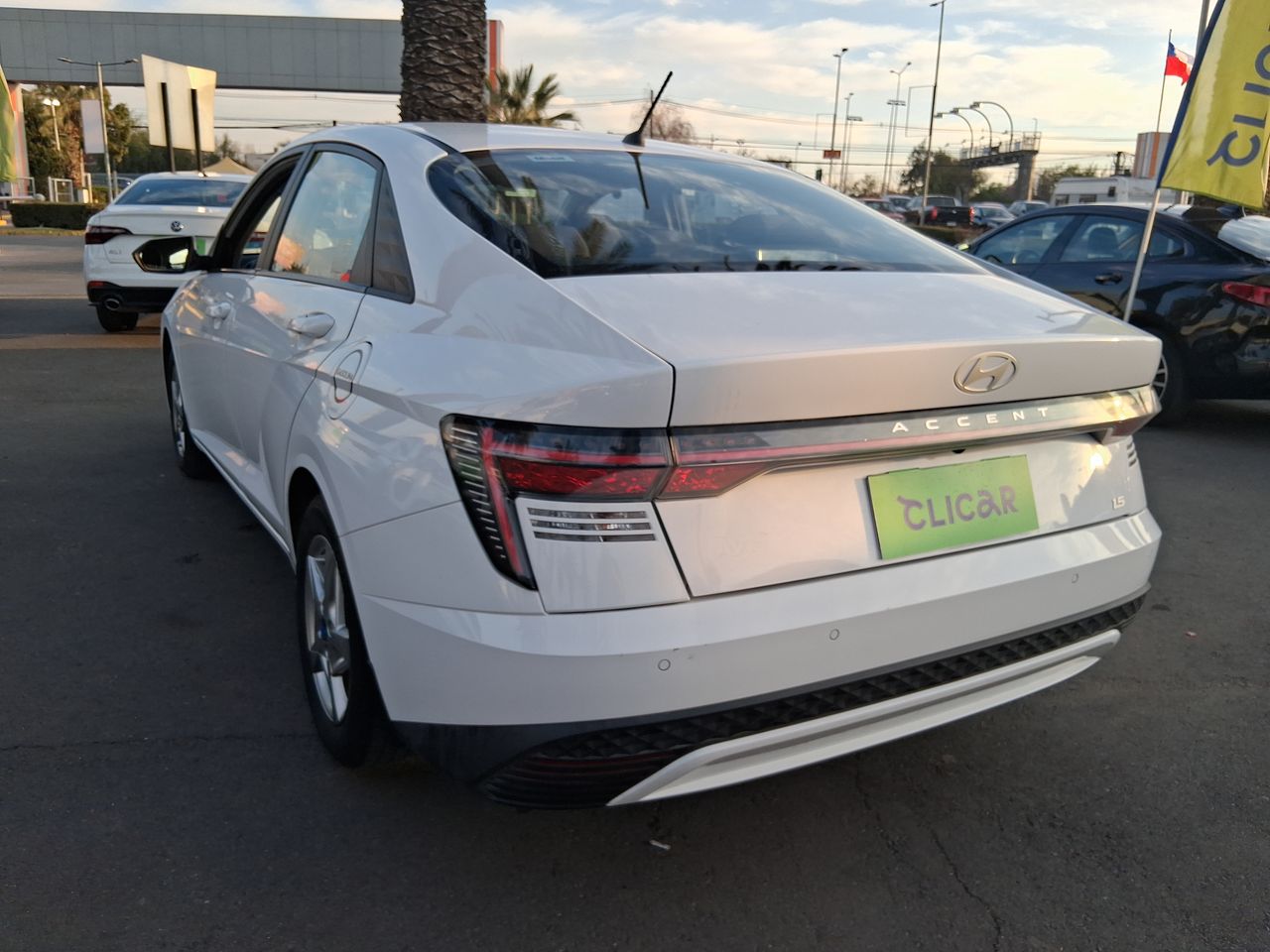 HYUNDAI - 5
