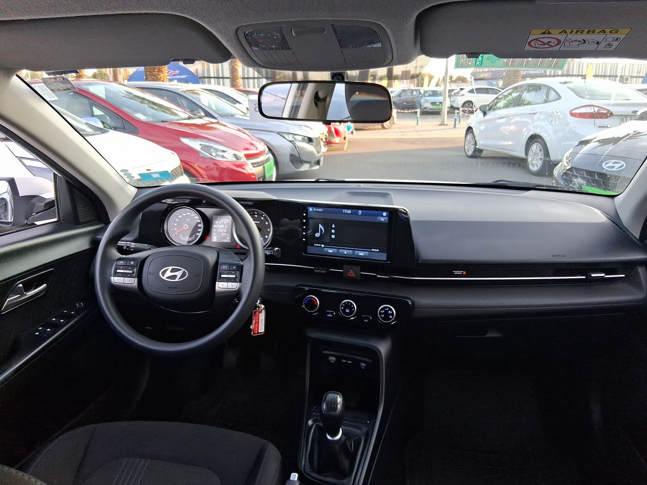 HYUNDAI - 9