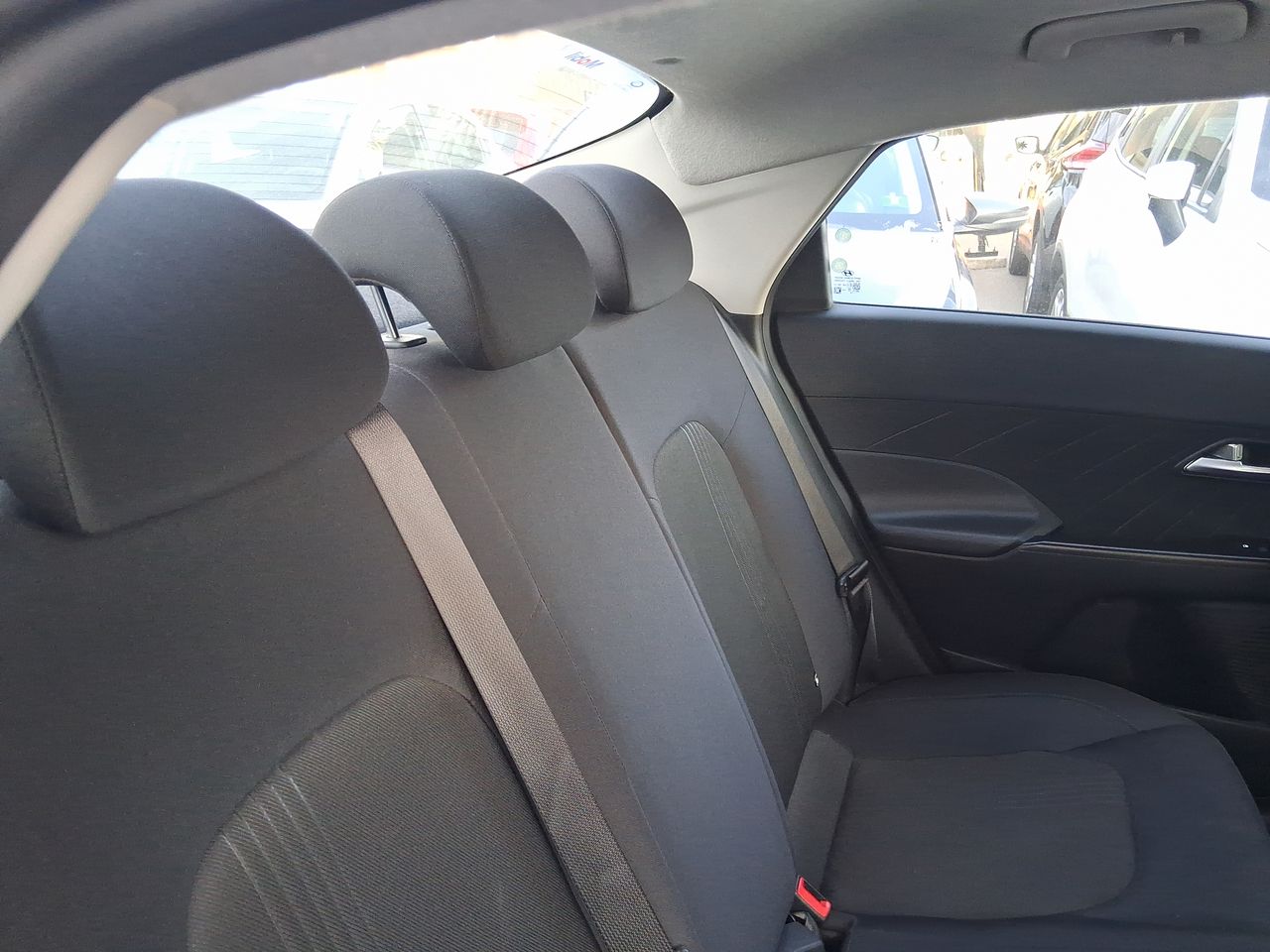 HYUNDAI - 14