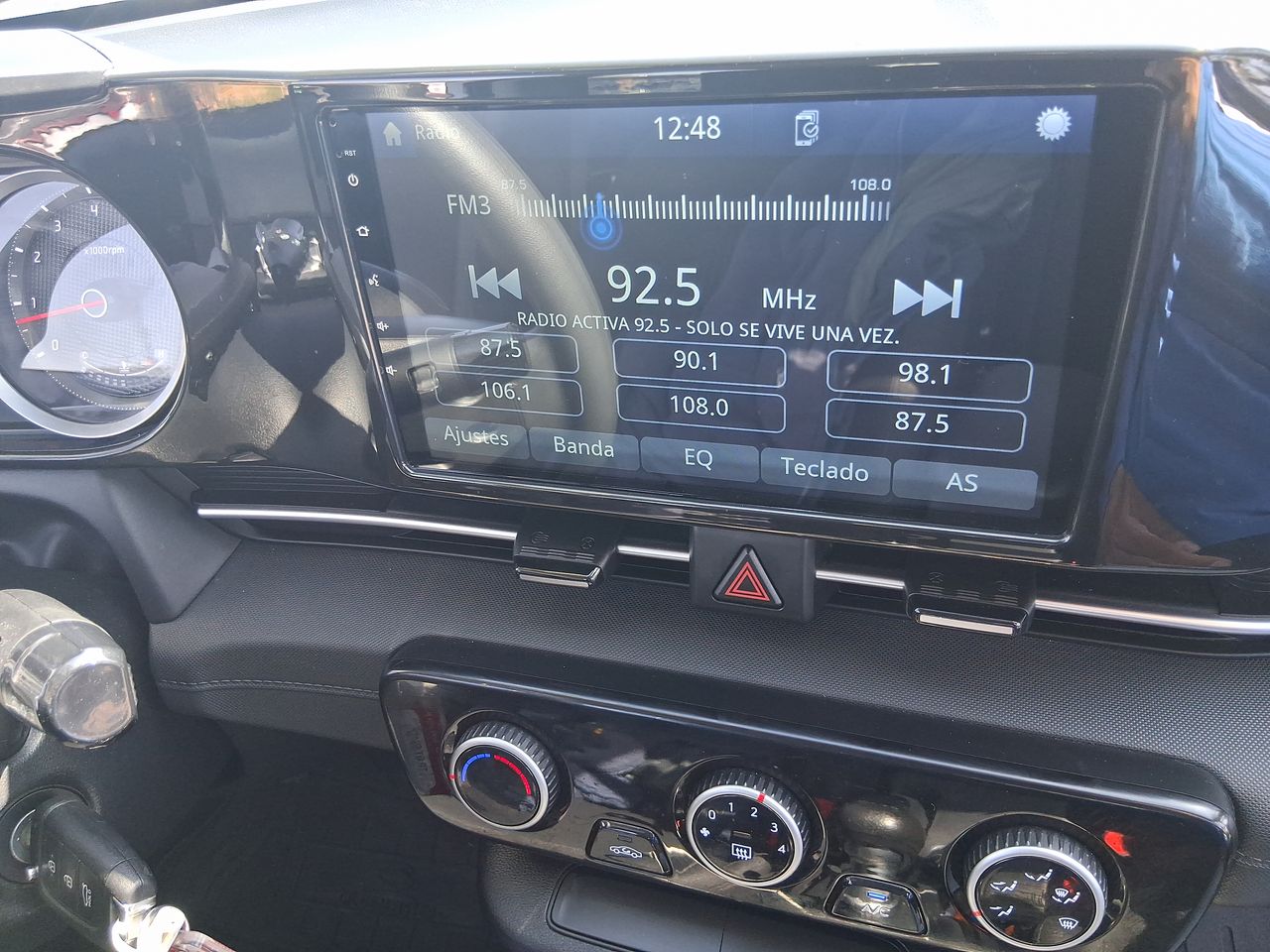 HYUNDAI - 27
