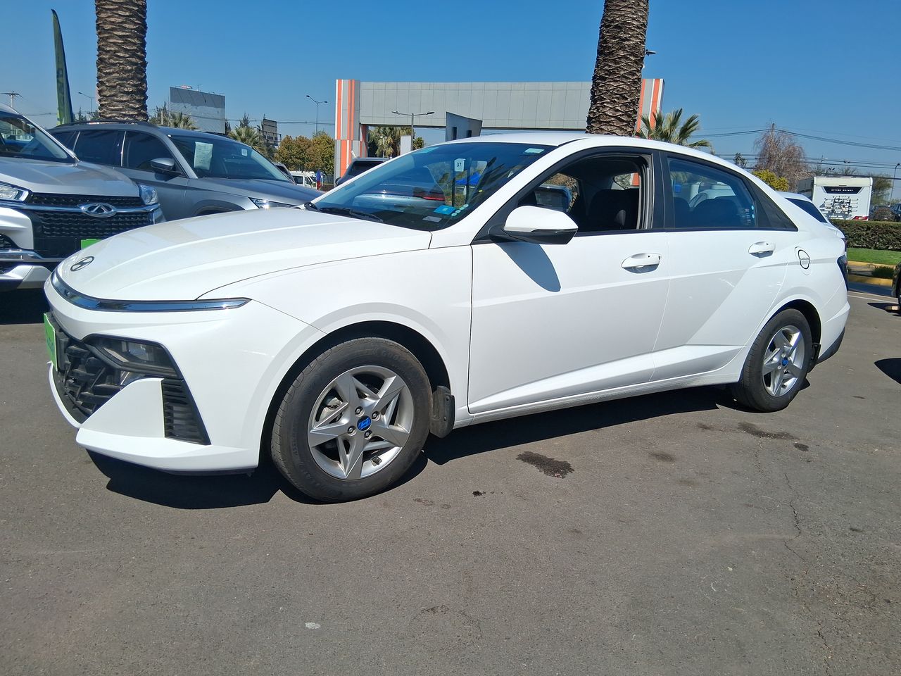 HYUNDAI - 3