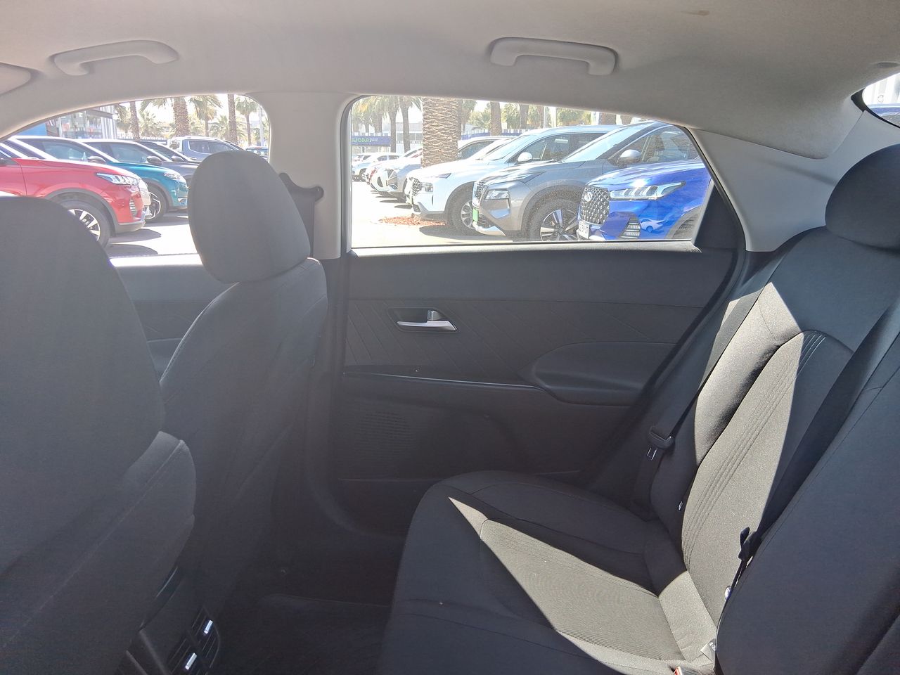 HYUNDAI - 11