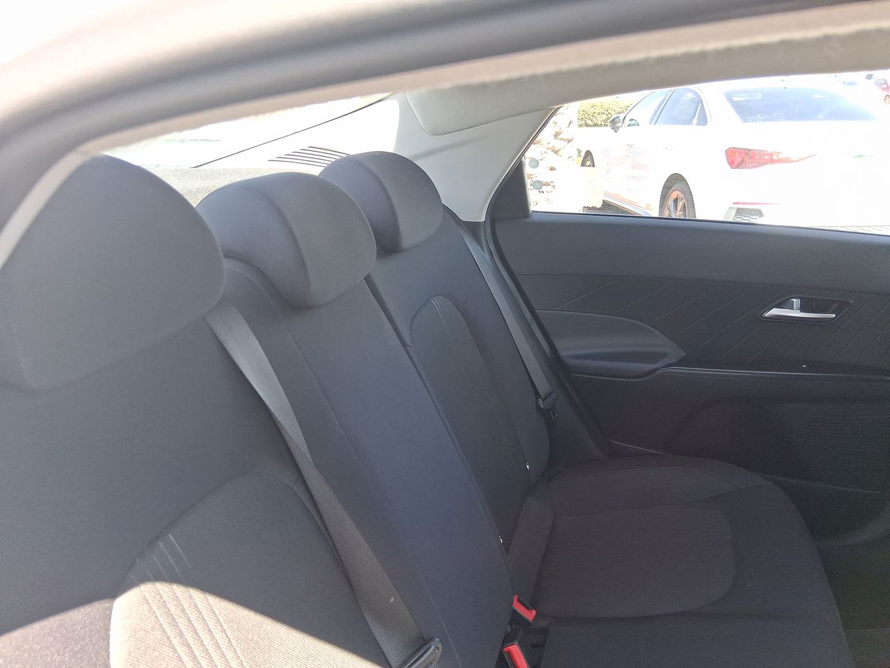 HYUNDAI - 14