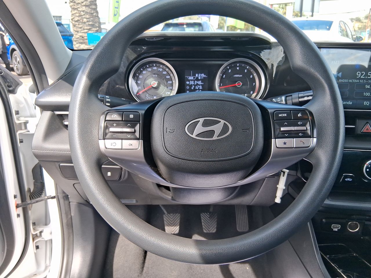 HYUNDAI - 26