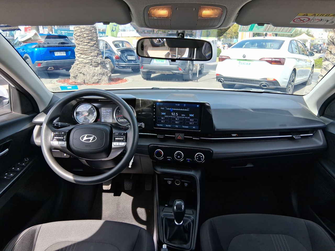 HYUNDAI - 33