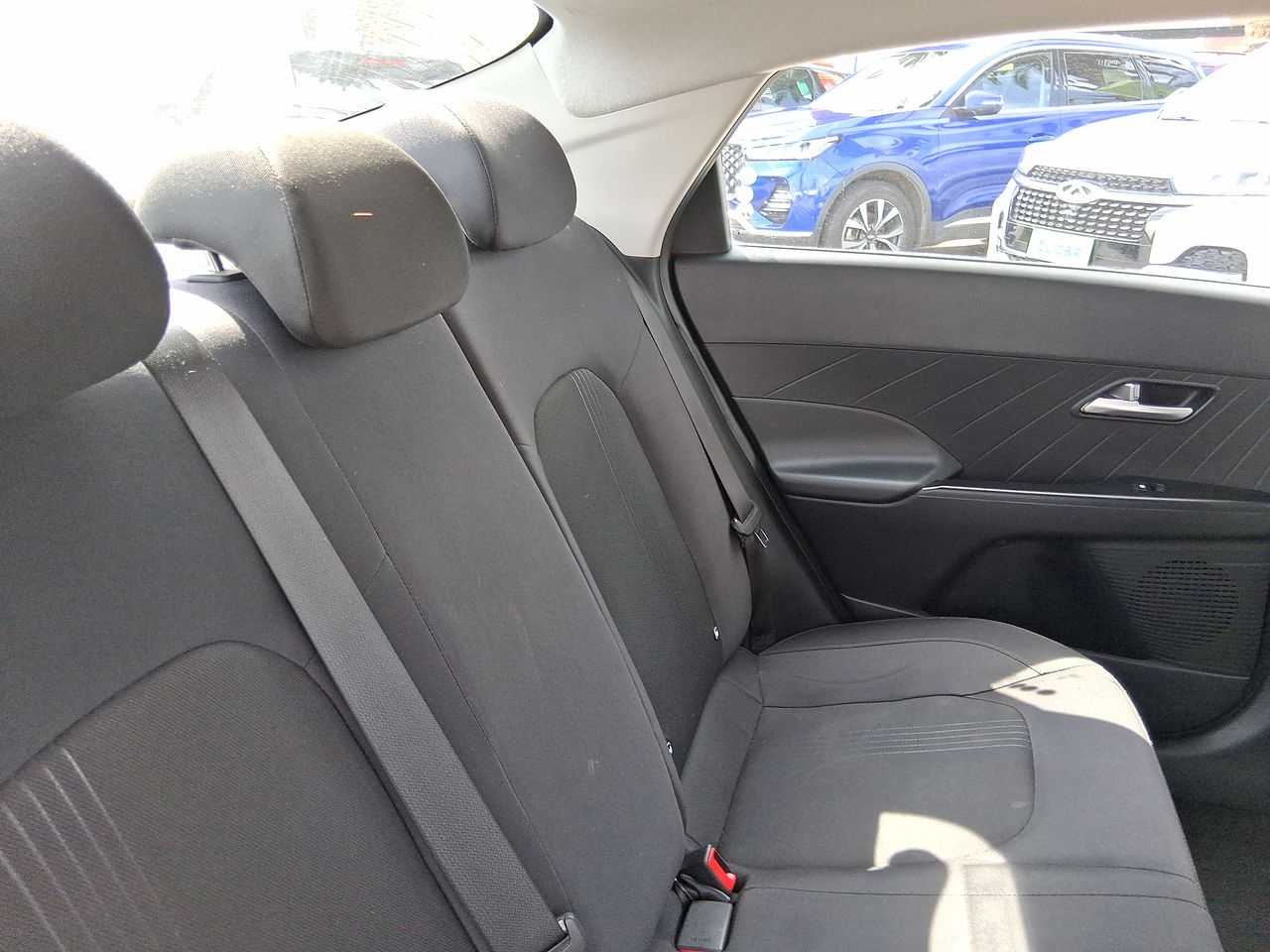 HYUNDAI - 14