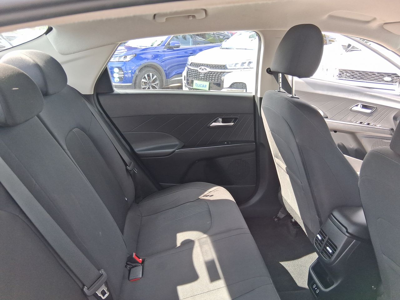 HYUNDAI - 15