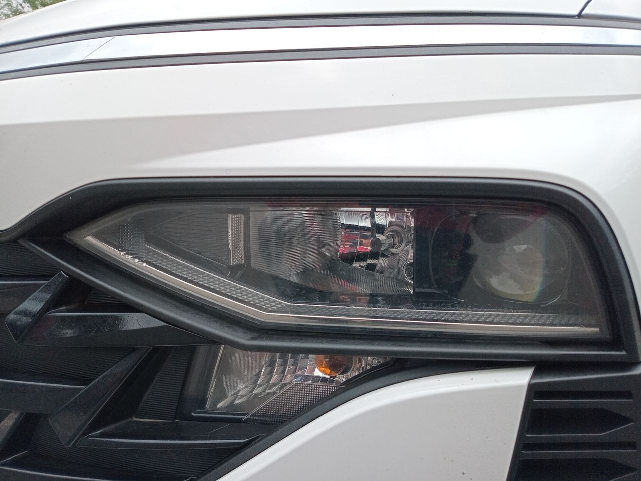 HYUNDAI - 17