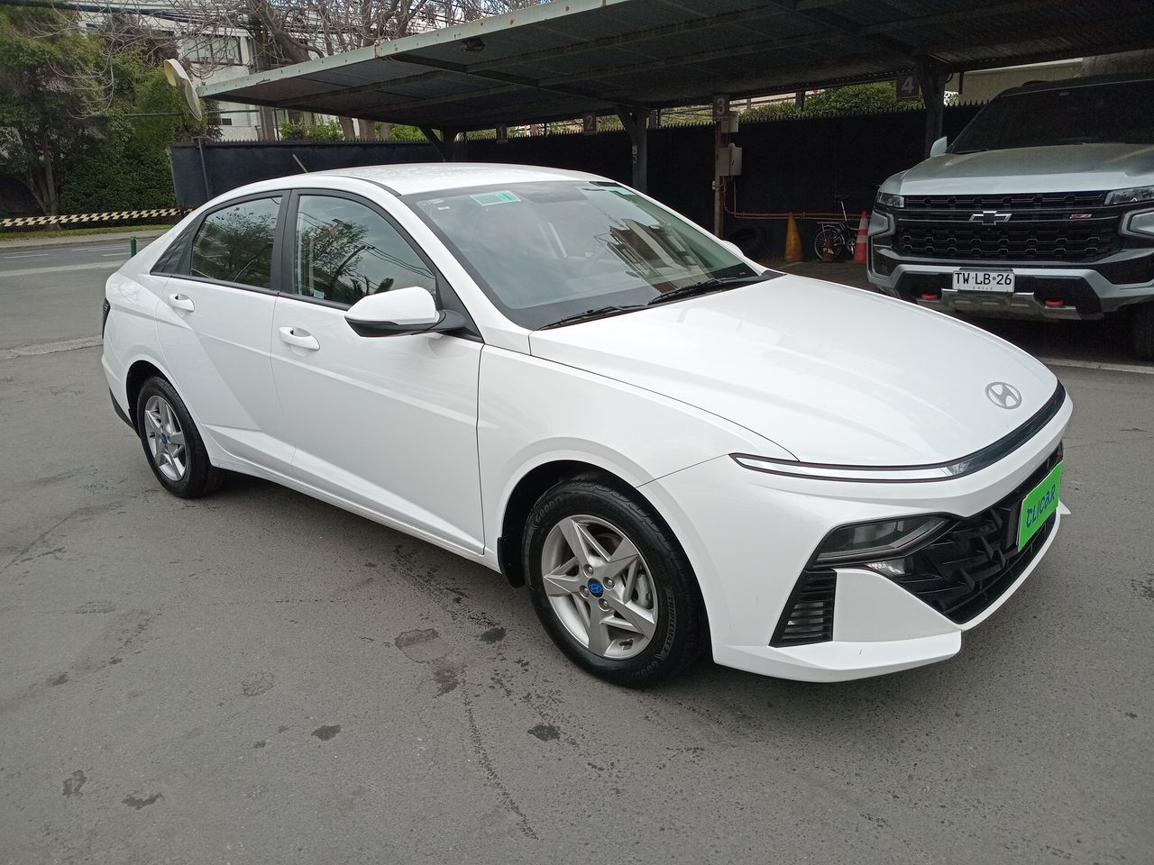 HYUNDAI - 1
